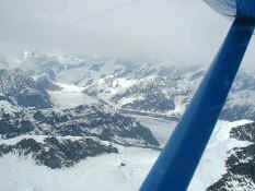 Glacier from the air.jpg (66907 bytes)