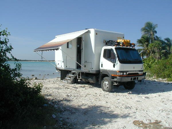 Cabover+rv