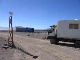 Boliva border.jpg (61924 bytes)