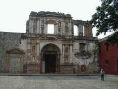 Convento de la Compana de Jesus ruins a.jpg (38321 bytes)