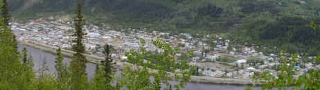 Dawson City pan.jpg (188658 bytes)