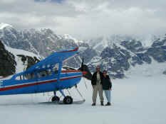 Don & Kim on Glacier.jpg (58830 bytes)