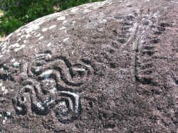 El_Nancito_glyph.jpg (150794 bytes)
