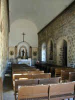 Mulege mission interior1.JPG (373958 bytes)