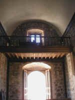 Mulege mission interior2.JPG (365992 bytes)