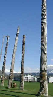 Totems.jpg (68550 bytes)