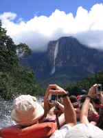 angel_falls_1st.jpg (73542 bytes)