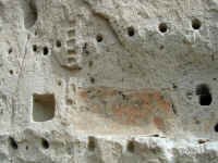 bandelier caves
