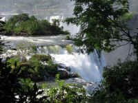 bz_iguazu.jpg (103904 bytes)