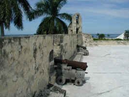 camp_fort.JPG (69765 bytes)