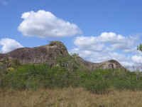 elephant_rock.jpg (76235 bytes)