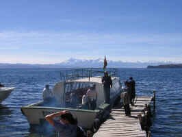 isla_del_sol_boat.jpg (59266 bytes)
