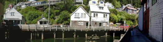 ketchikan of old.jpg (198472 bytes)