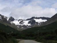 martial_glacier.jpg (52650 bytes)