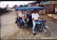 motocarro.jpg (30952 bytes)