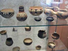 paq pots.jpg (46985 bytes)
