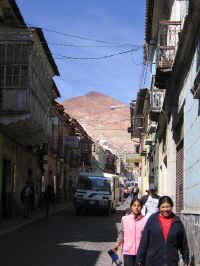 potosi_street_view1.jpg (77627 bytes)
