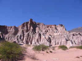quebrada_de_cafayate3.jpg (76202 bytes)