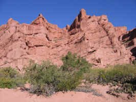 quebrada_de_cafayate.jpg (95979 bytes)