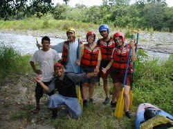 rafting_crew1.jpg (119563 bytes)
