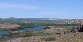 ria_deseado.jpg (47382 bytes)