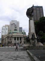 rio_theatre.jpg (59681 bytes)