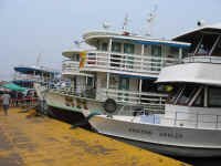 river_boat8.jpg (70423 bytes)