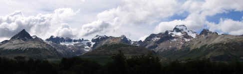 rt3_ushuaia_pan.jpg (69160 bytes)
