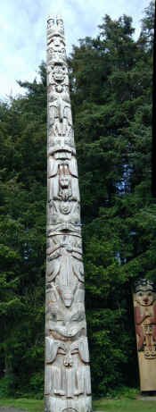 s totem1.jpg (141298 bytes)