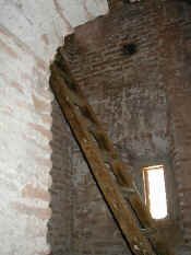 satevo bell tower ladder.jpg (42911 bytes)