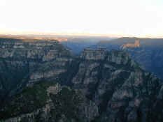 sin sunset.jpg (31618 bytes)