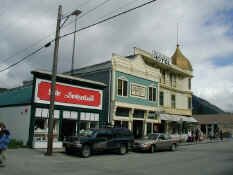 skagway3.jpg (62040 bytes)