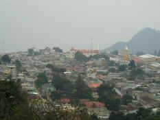sololaa.jpg (31676 bytes)