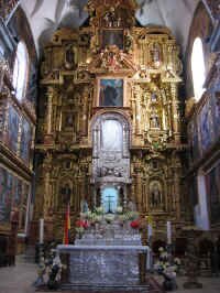 virgen_de_copacabana1.jpg (111082 bytes)